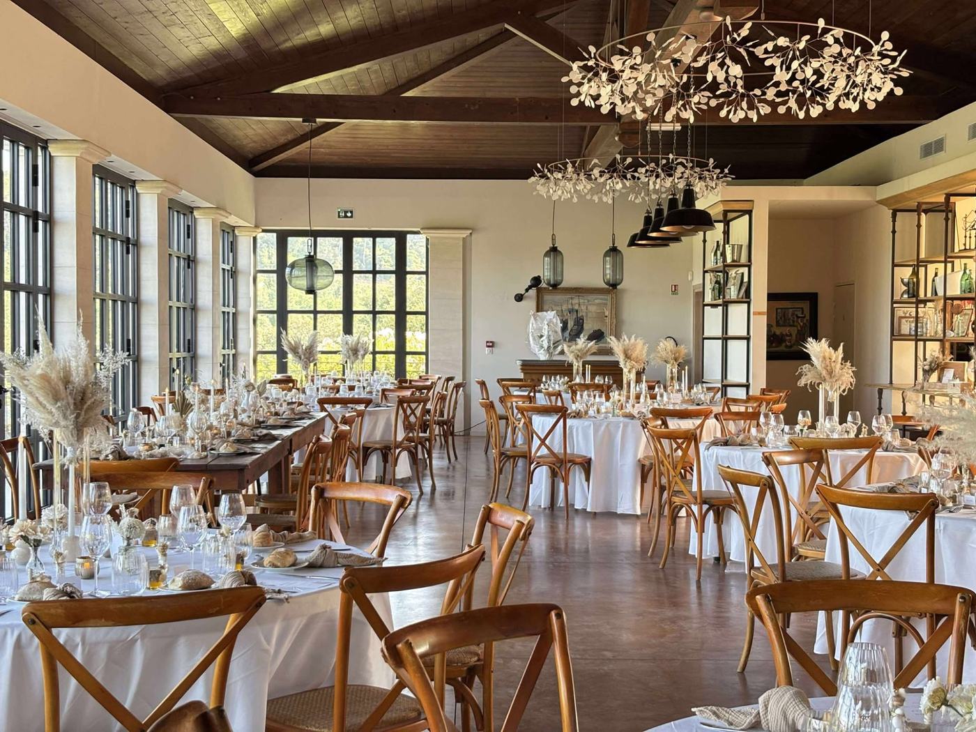 Salle réception mariage décoration pampas Var — Best Events traiteur gastronomique PACA